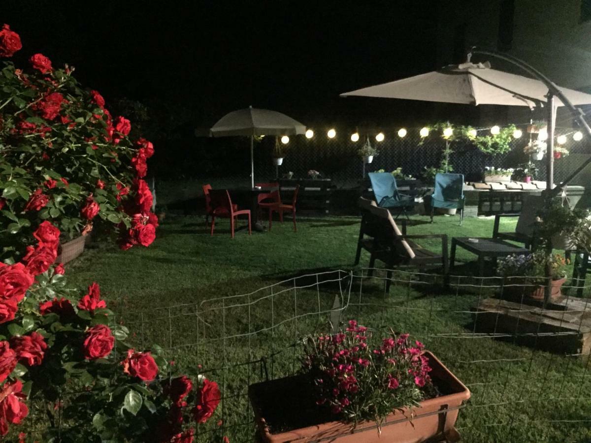 B&B Happiness In The Country ブレシェッロ エクステリア 写真